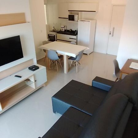 Apto 2 Qtos Com Suite Proximo A Praia E Centrinho Florianopolis Ngoại thất bức ảnh