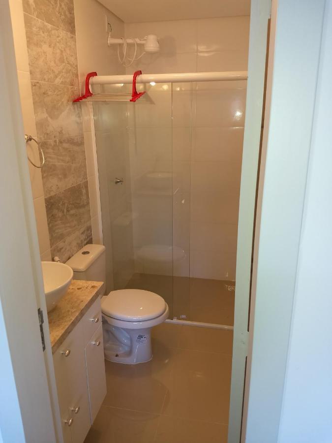 Apto 2 Qtos Com Suite Proximo A Praia E Centrinho Florianopolis Ngoại thất bức ảnh