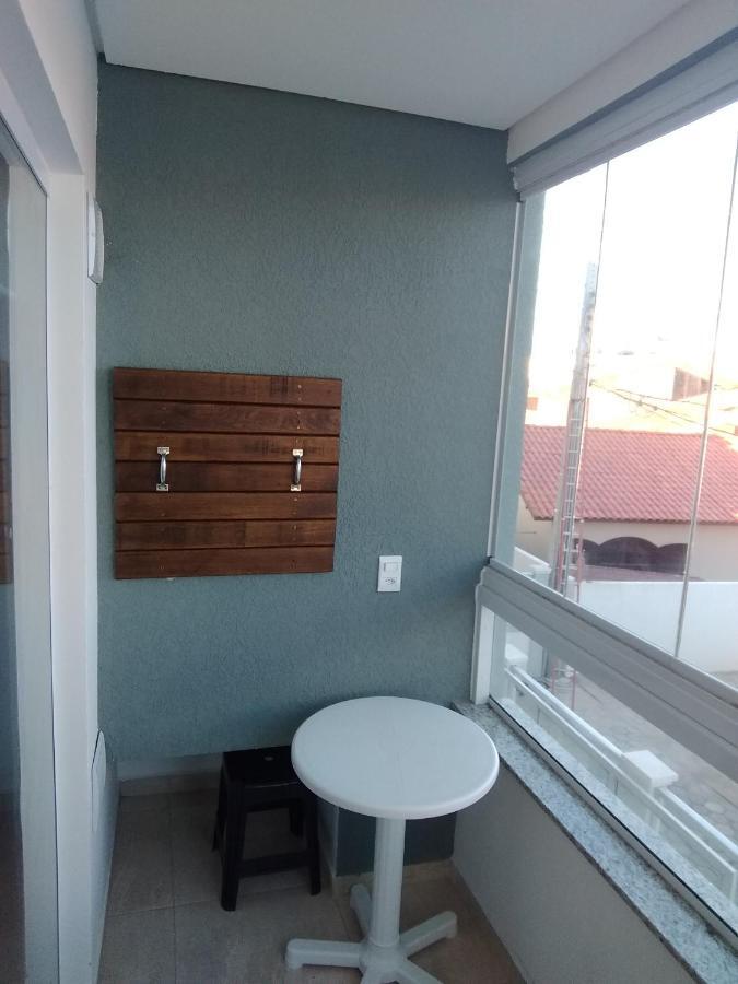 Apto 2 Qtos Com Suite Proximo A Praia E Centrinho Florianopolis Ngoại thất bức ảnh